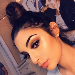 Meet your Posher, Brianna